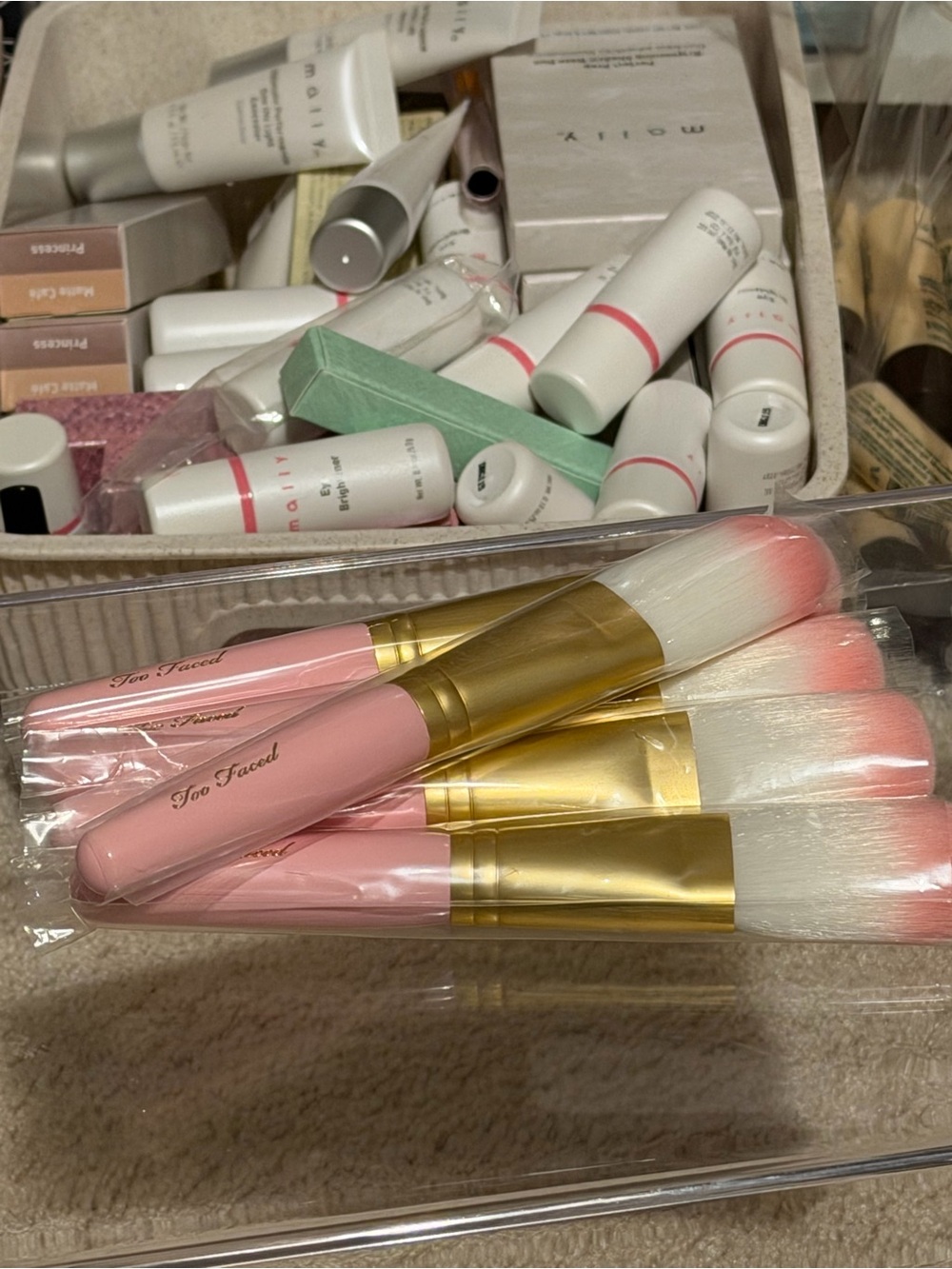 Too Faced Pink and Gold Makeup Brush Set - 5 Pieces